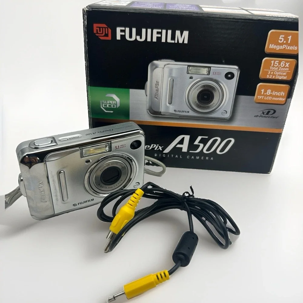 Fujifilm Digital Camera FinePix A400 4.1MP Silver Tested